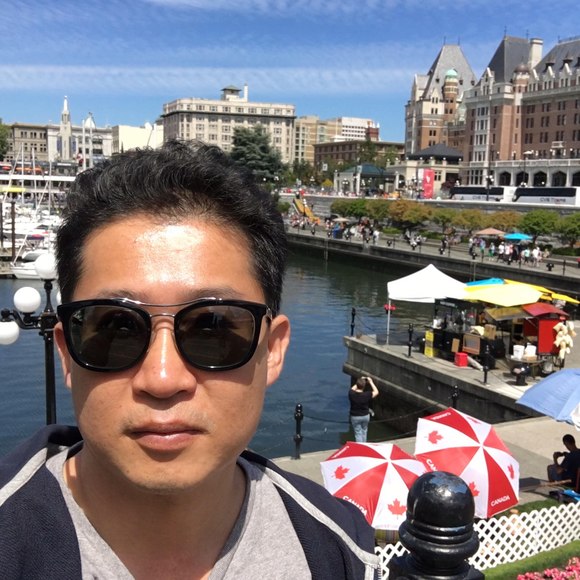 Meet your Posher, Minchul - Picture 1 of 1